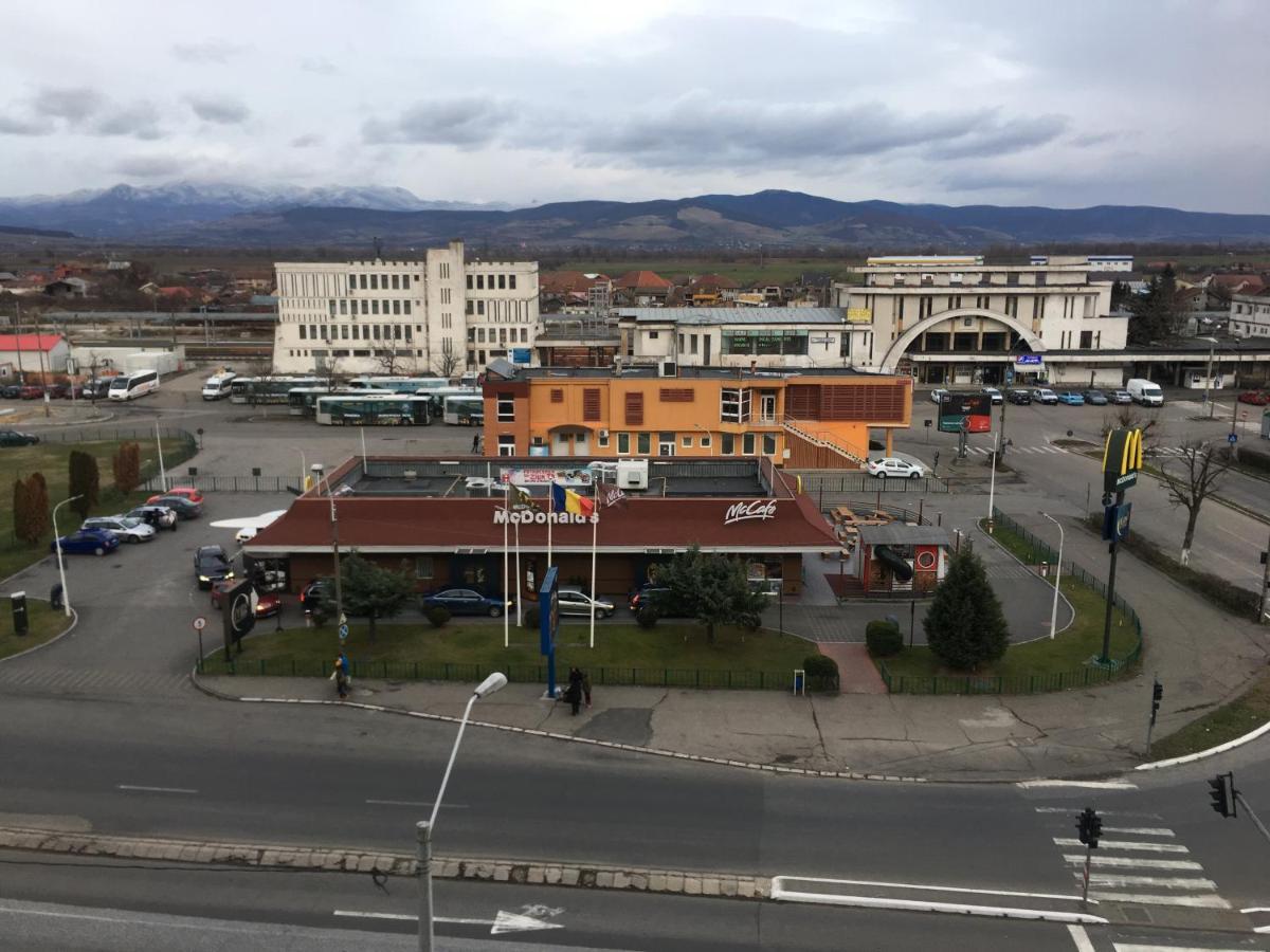Ferienwohnung Garsoniera Mihaela Deva Exterior foto
